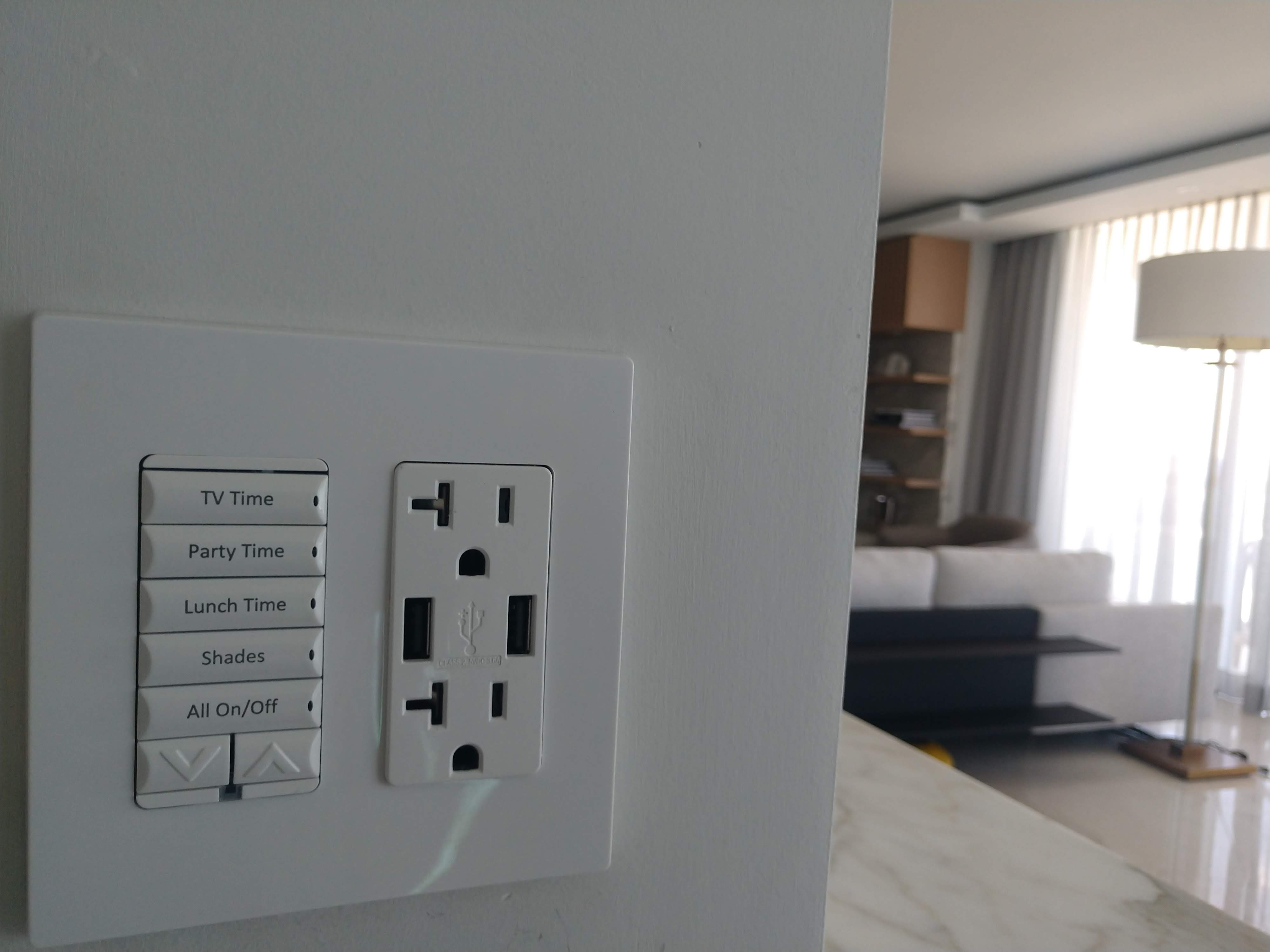 This is an alternative image description. It will generate auto caption.